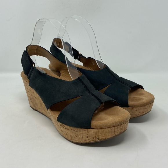 clarks comfort wedges